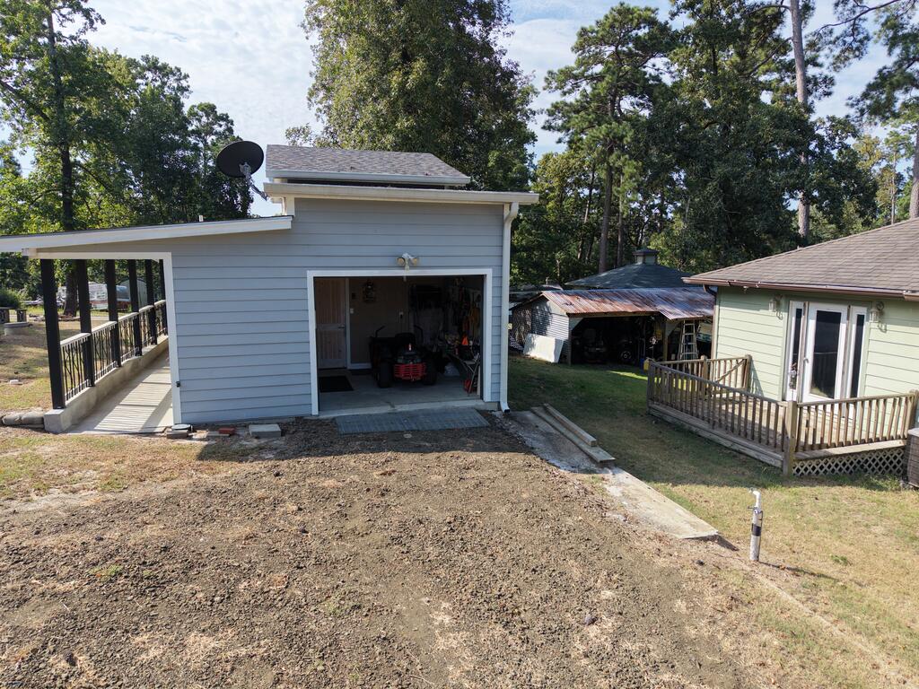 140 E Ridgecrest Drive Property Photo 9