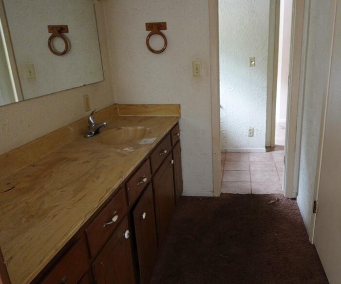 202 Buddy Street Property Photo 8