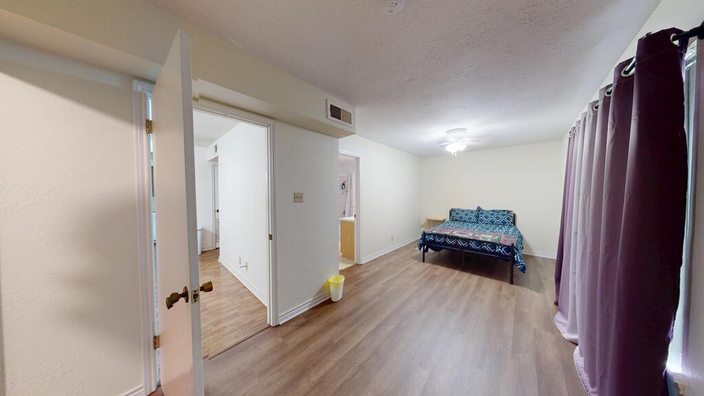 1005 Black Walnut Lane Property Photo 8