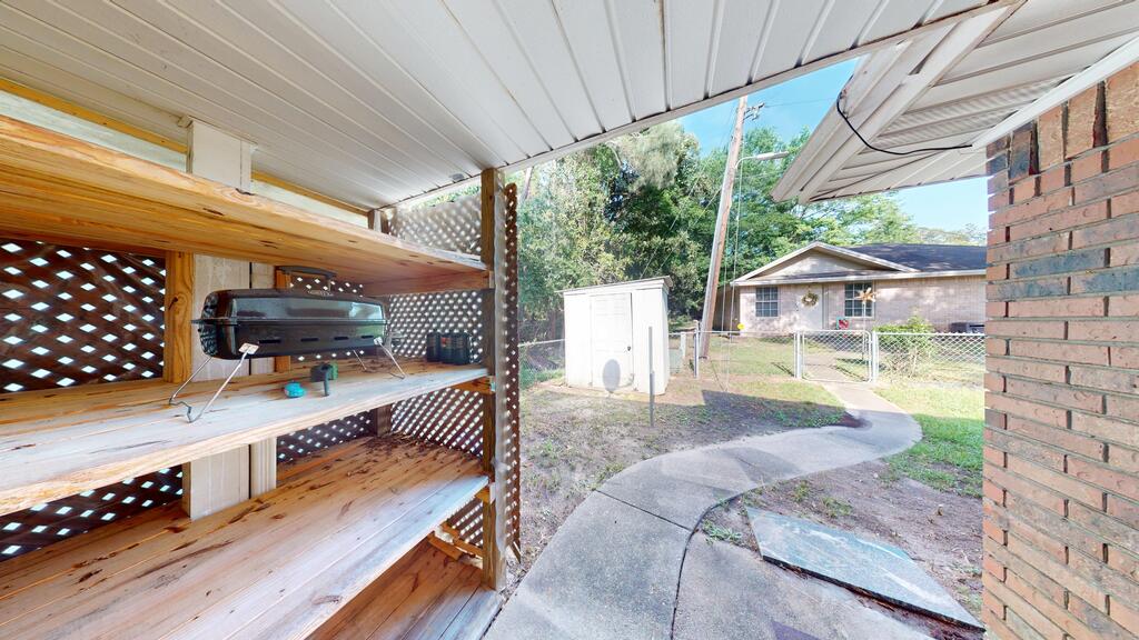 1005 Black Walnut Lane Property Photo 14
