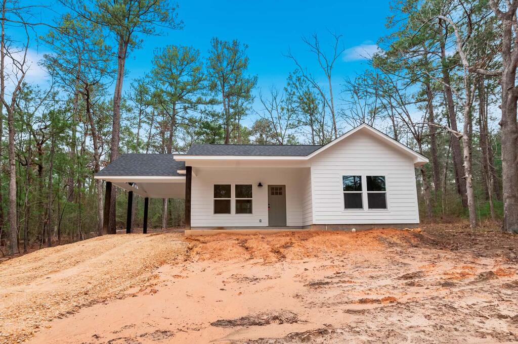 725 Arborcrest Drive Property Photo 1