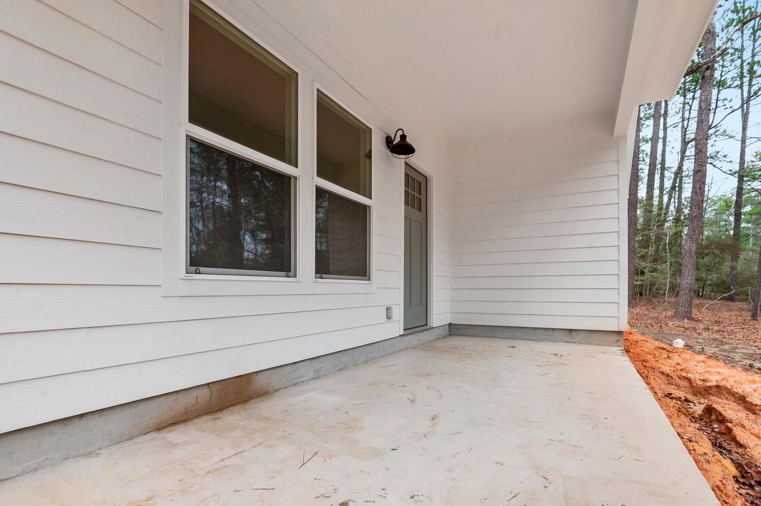 725 Arborcrest Drive Property Photo 2