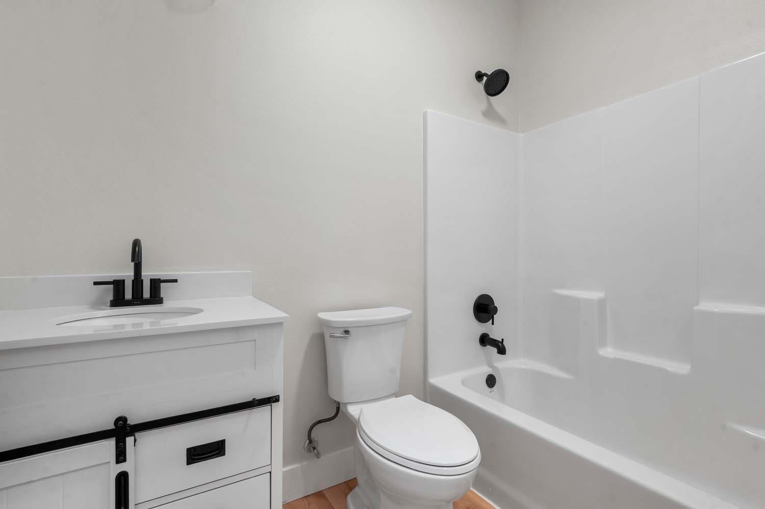 725 Arborcrest Drive Property Photo 10