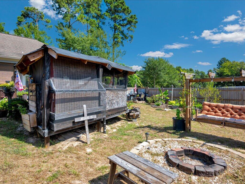 2005 Durst Property Photo 27