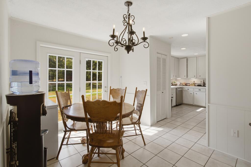 156 Cr 208 Property Photo 2