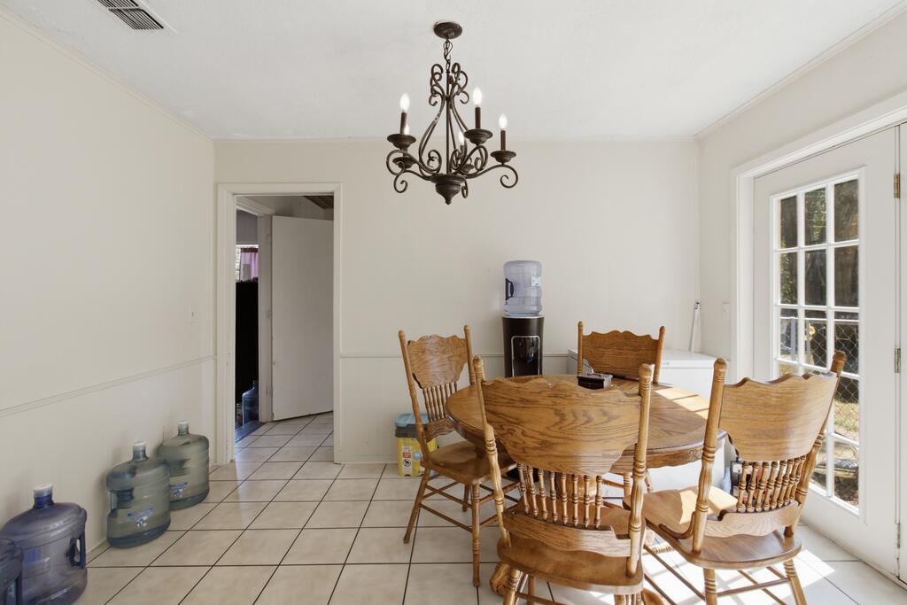156 Cr 208 Property Photo 4