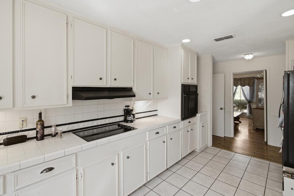 156 Cr 208 Property Photo 6