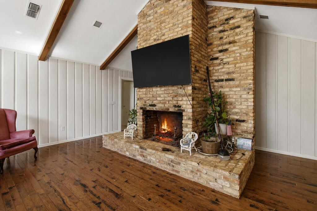 156 Cr 208 Property Photo 32