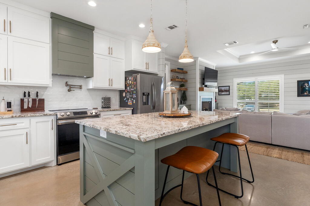 8845 Fm 1669 Property Photo 12