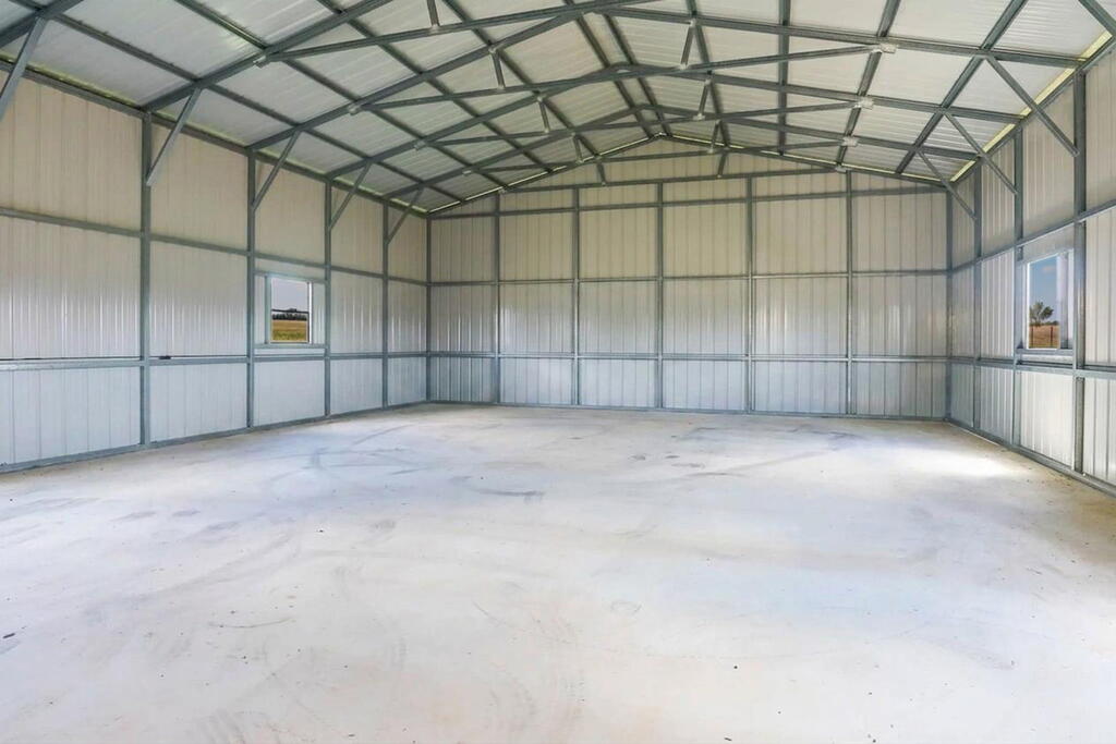 8845 Fm 1669 Property Photo 31