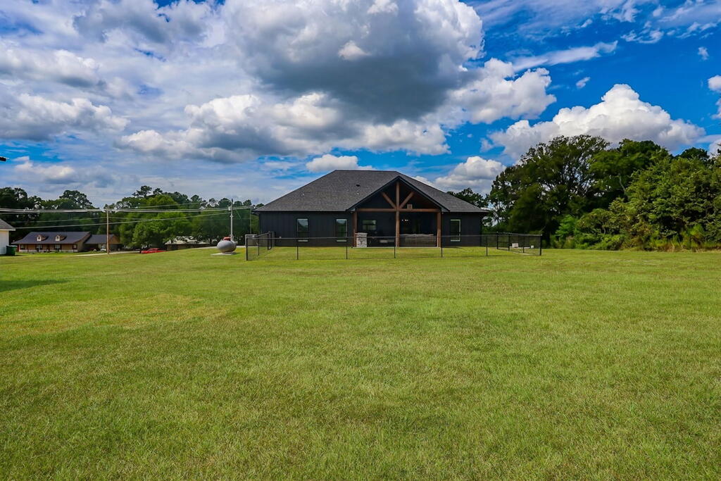 8845 Fm 1669 Property Photo 33