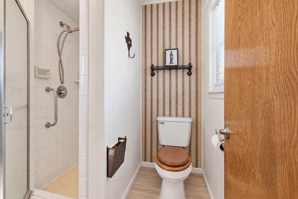 1209 Fm 220 Property Photo 32