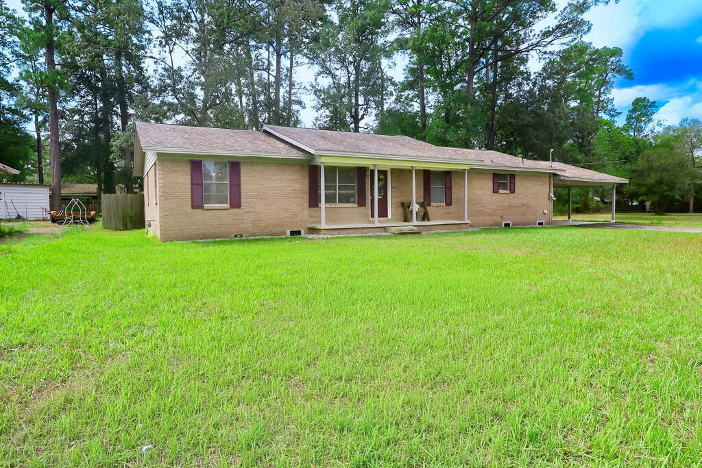 1307 Wildbriar Drive Property Photo 2