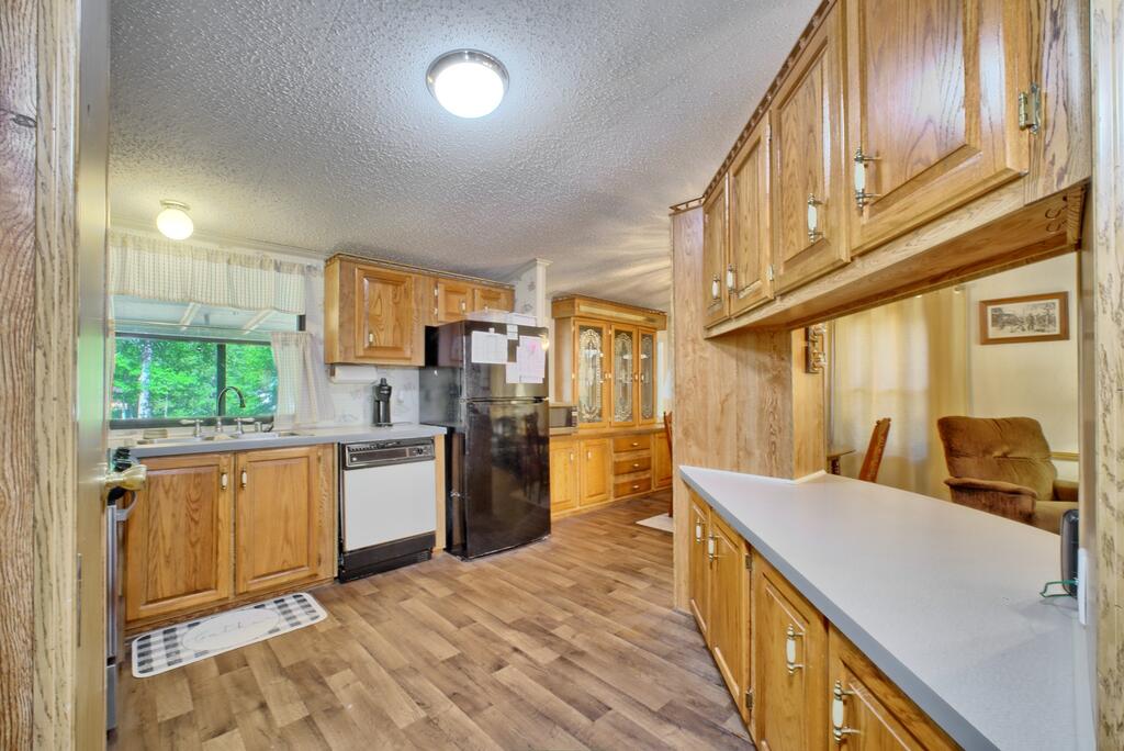 346 Twin Cedar Drive Property Photo 16