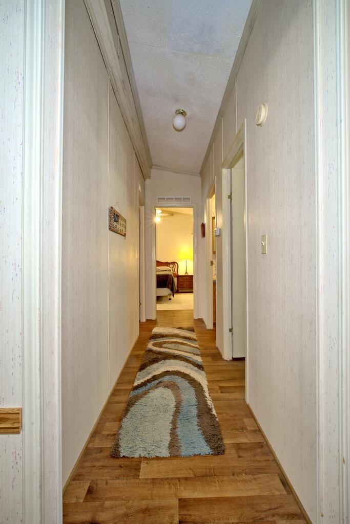 346 Twin Cedar Drive Property Photo 19