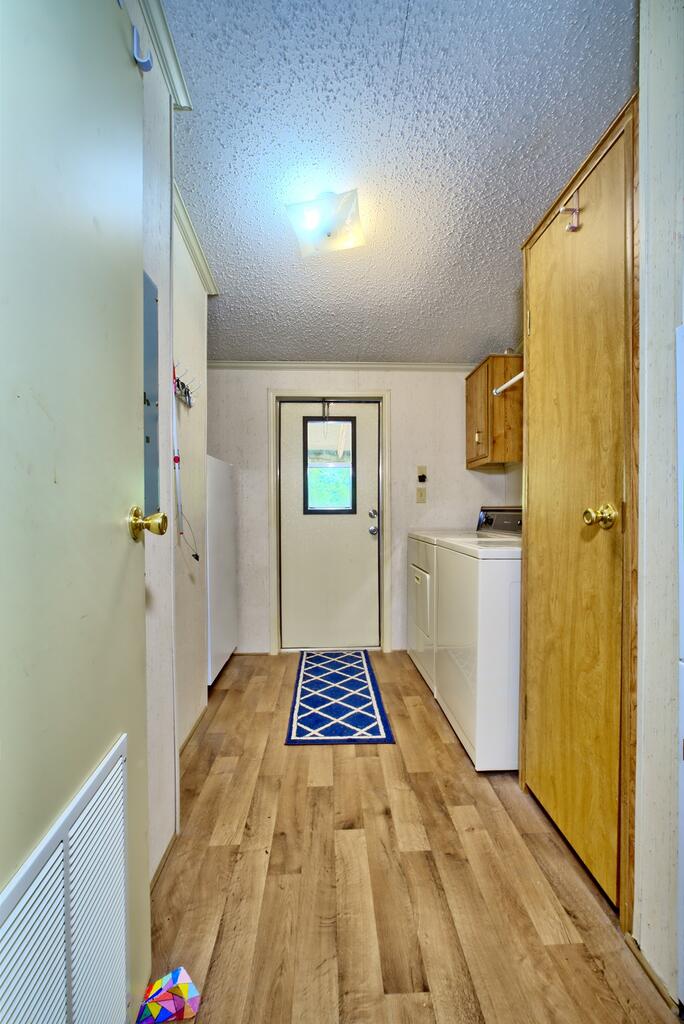 346 Twin Cedar Drive Property Photo 20