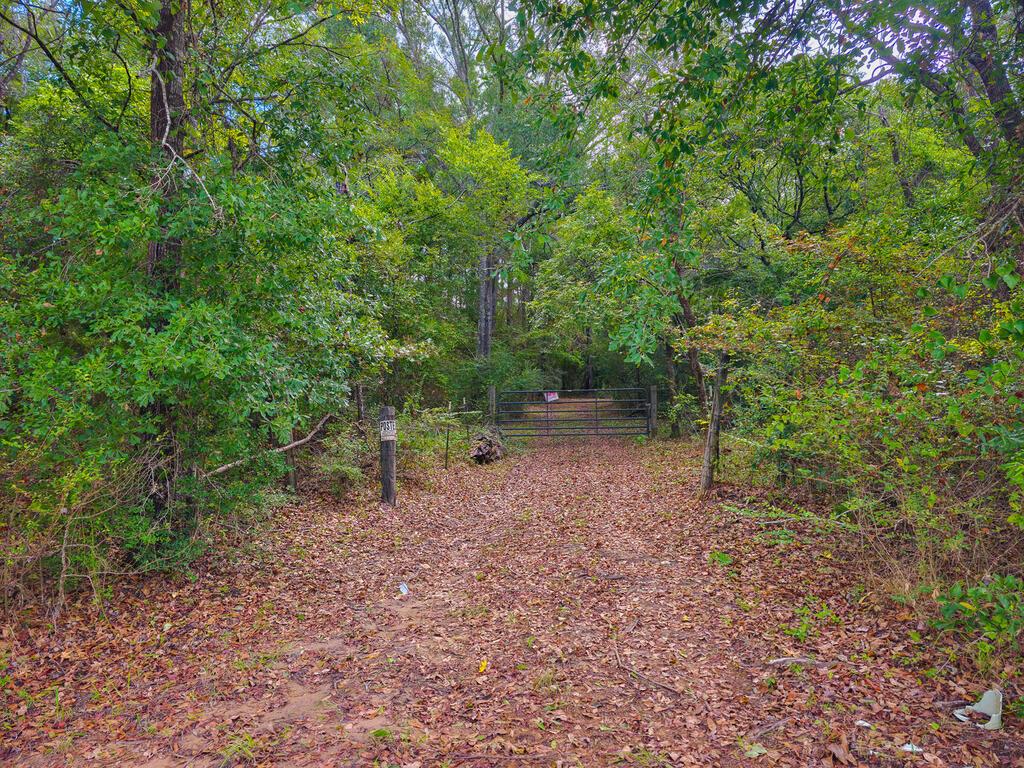 1723 Cr 425 Property Photo 1