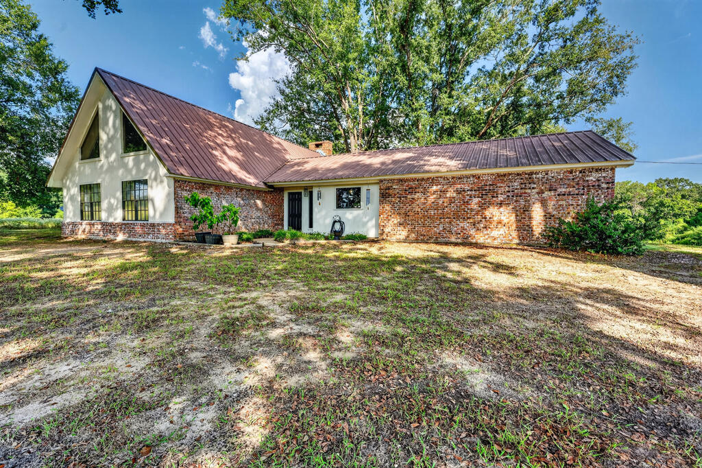 462 Fm 3276 Property Photo 3