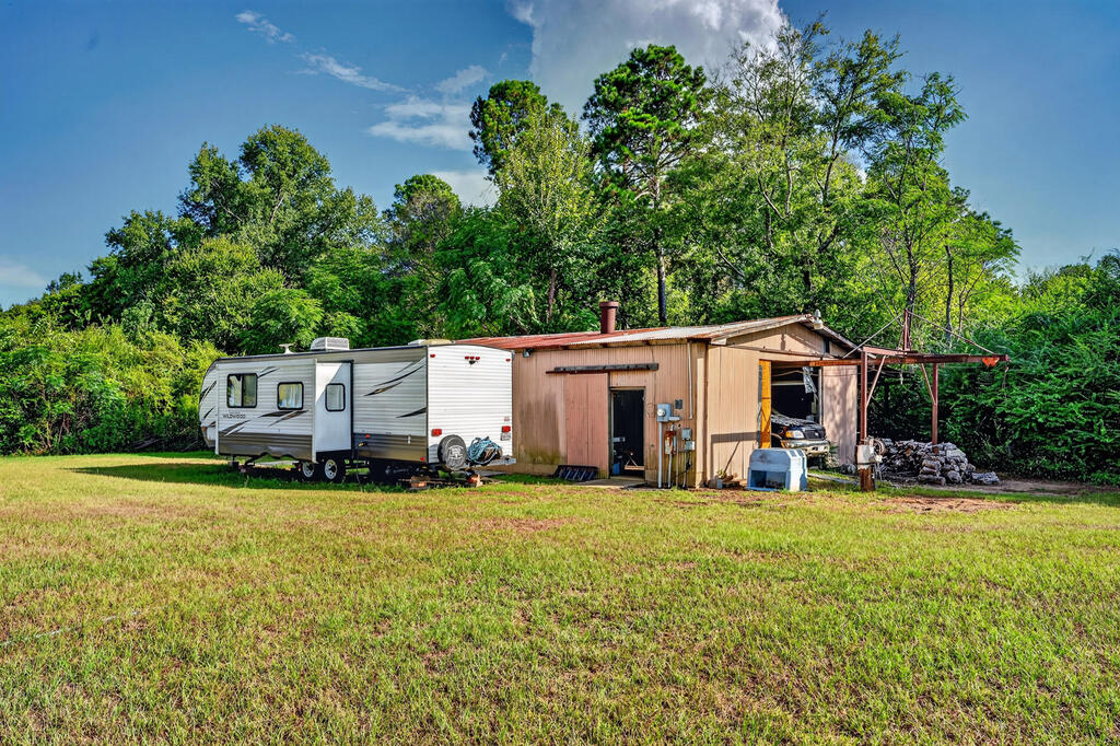 462 Fm 3276 Property Photo 33