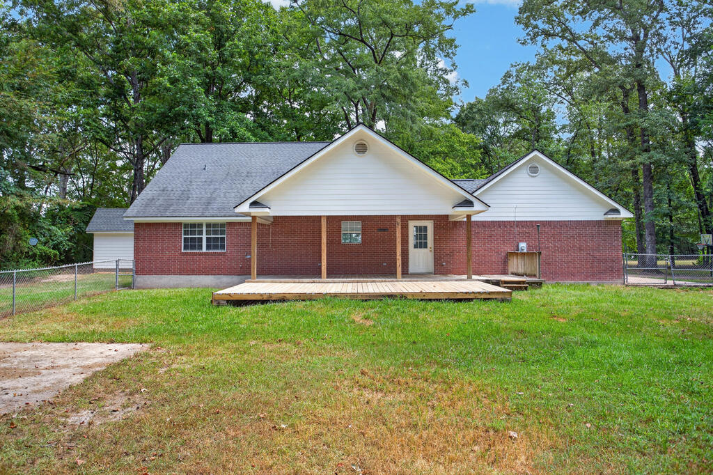 625 Fm 706 Property Photo 3