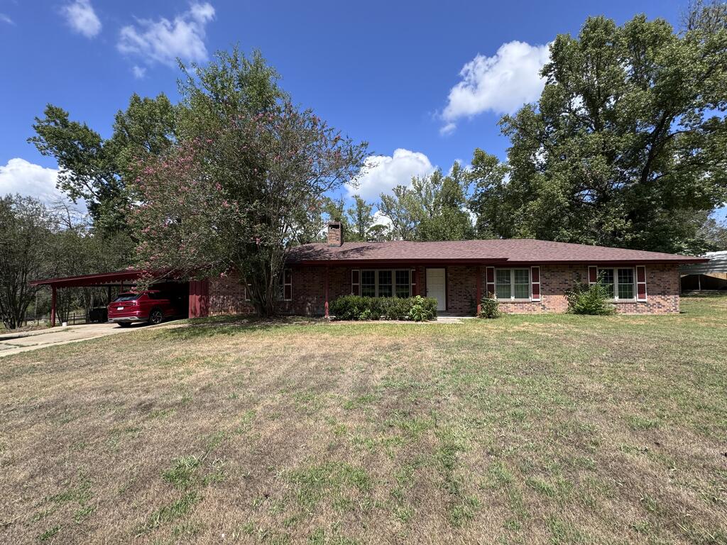 568 County Road 1430 Property Photo 1