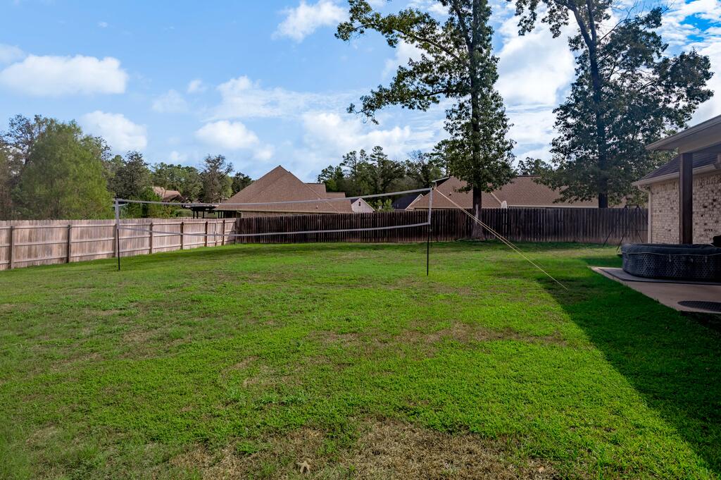 220 Rustic Pines Drive Property Photo 31