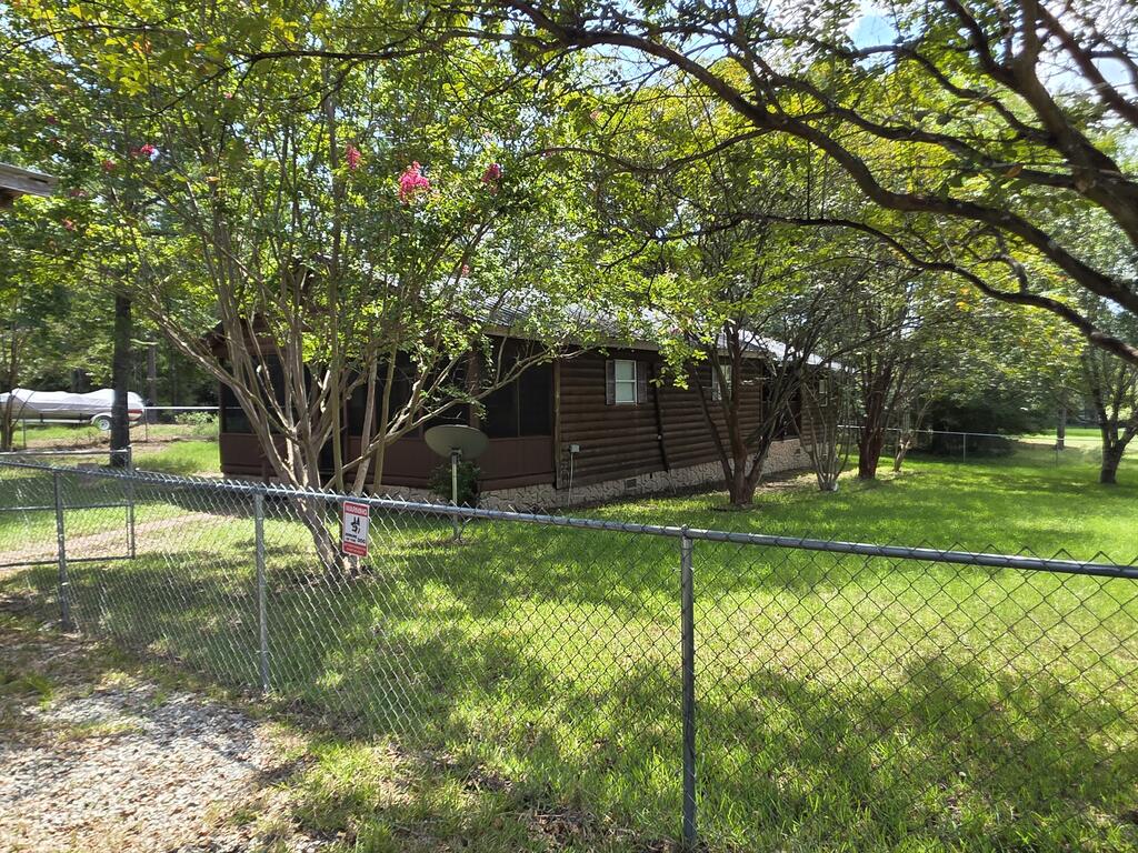 530 Kingwood Drive