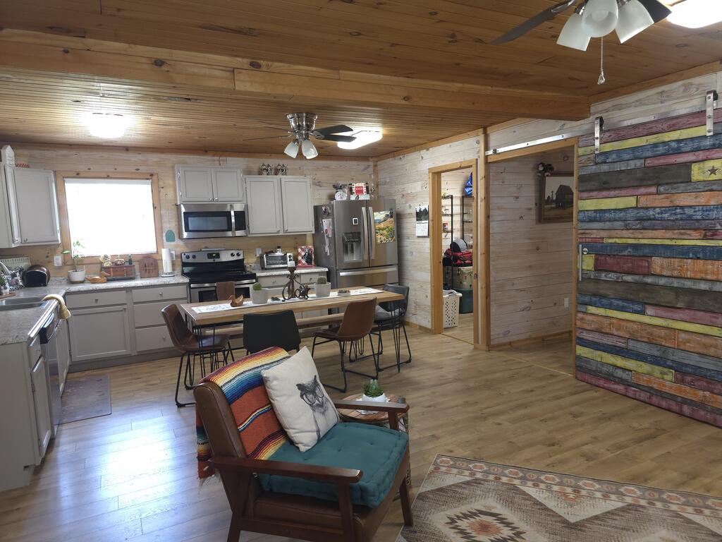 530 Kingwood Drive Property Photo 10