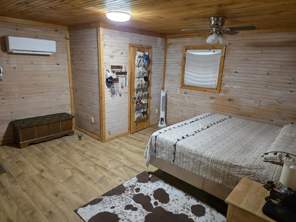 530 Kingwood Drive Property Photo 11
