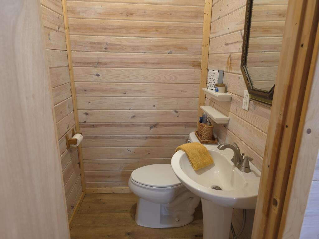 530 Kingwood Drive Property Photo 21