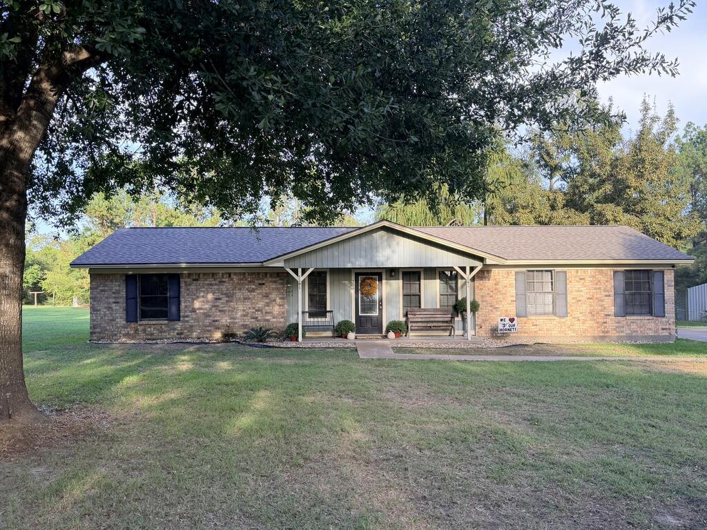 309 Dc Lawson Road Property Photo 1