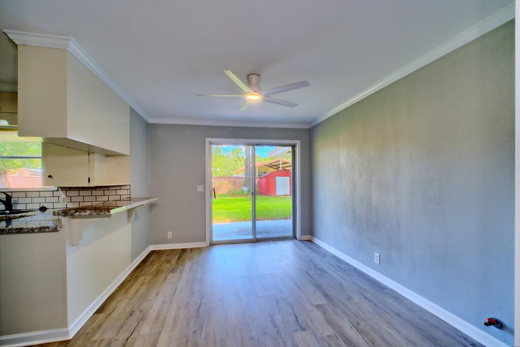 105 Parker Blvd Property Photo 19