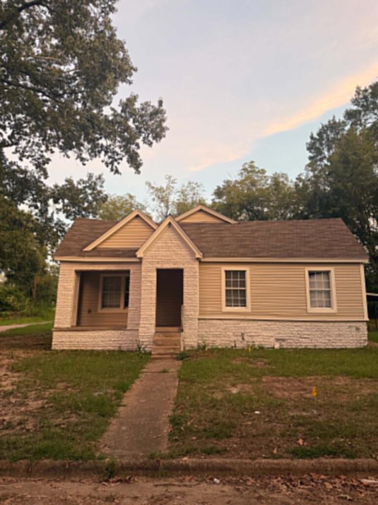 901 Glenn Property Photo 1