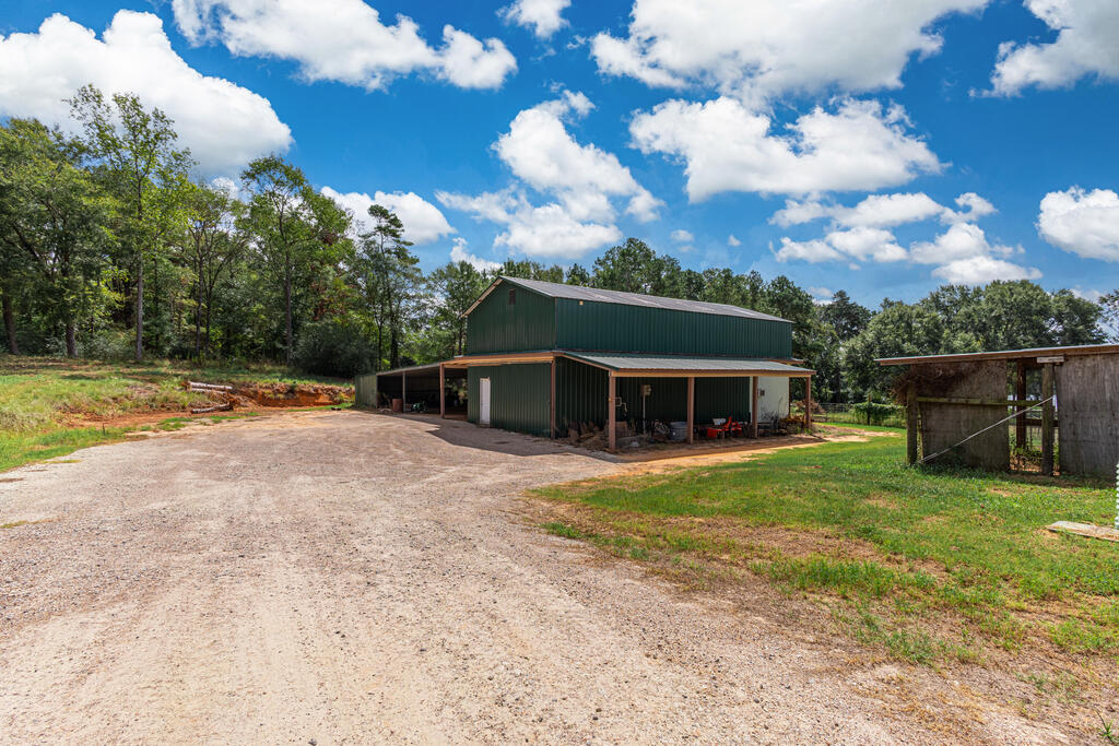 400 Indian Hen Drive Property Photo 1
