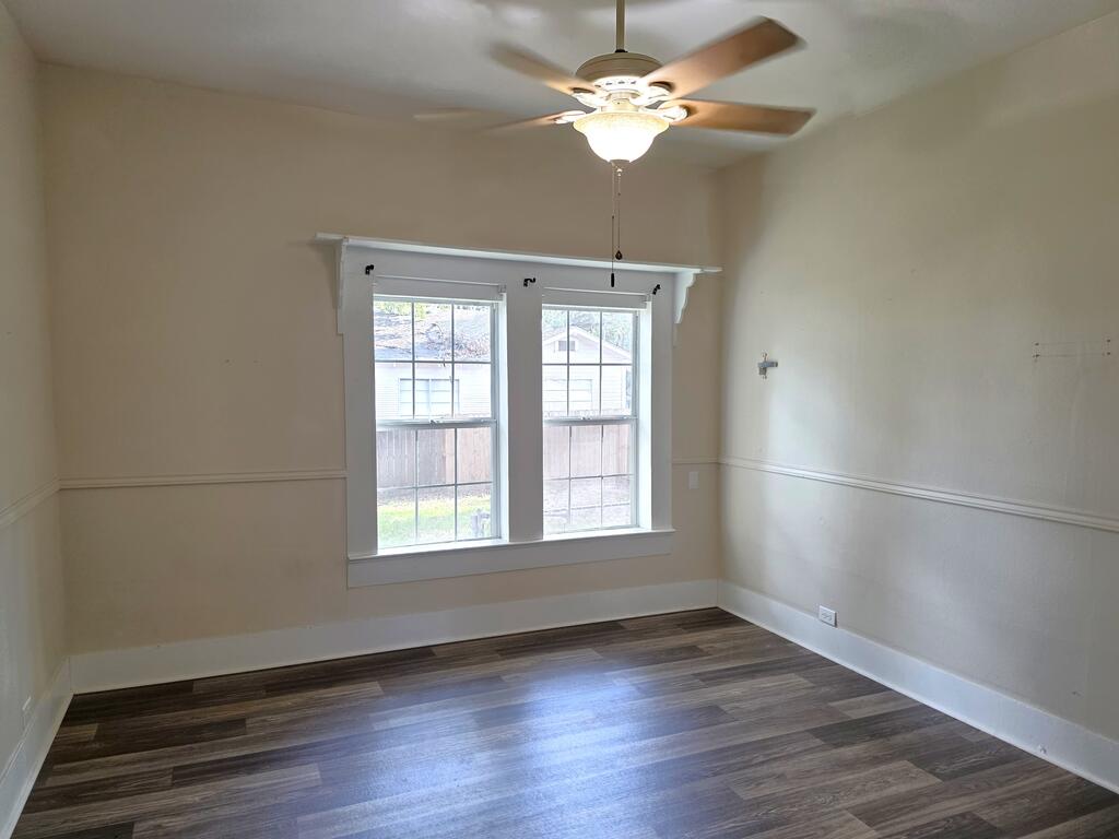 454 Powell Street Property Photo 25