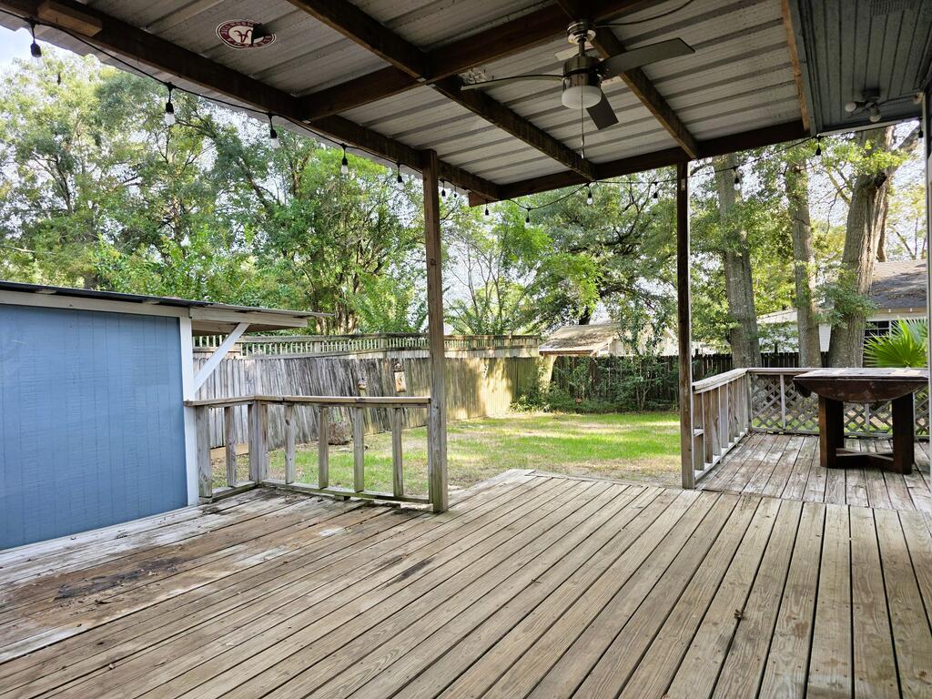 454 Powell Street Property Photo 42