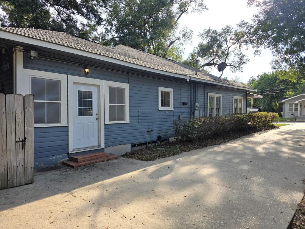 454 Powell Street Property Photo 54