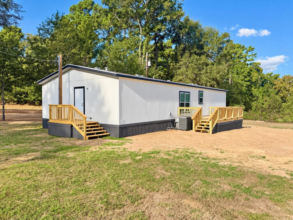 4635 Carters Ferry Rd E Property Photo 3