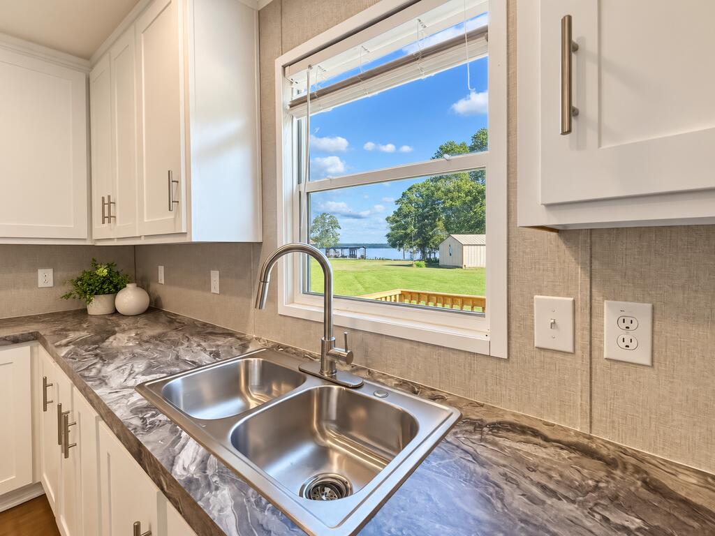 4635 Carters Ferry Rd E Property Photo 5