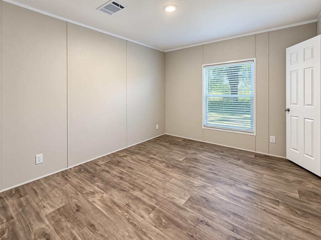 4635 Carters Ferry Rd E Property Photo 14