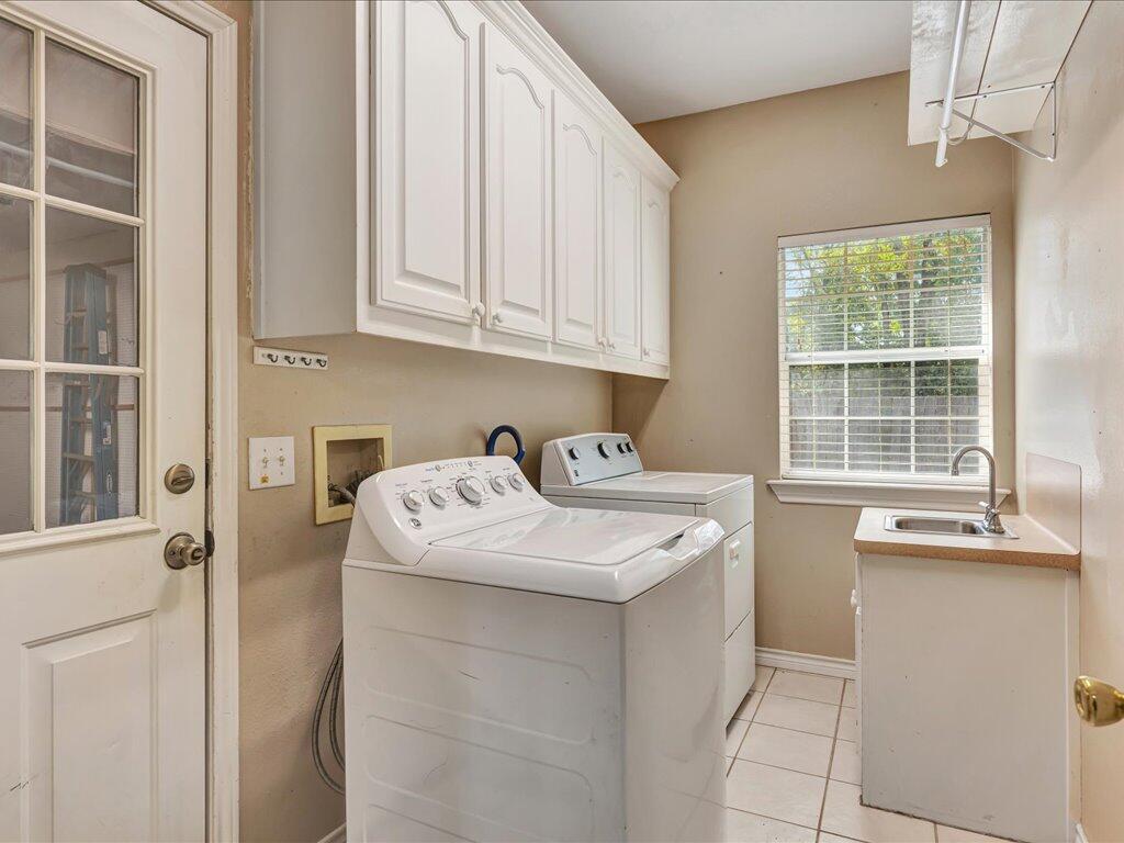 227 Remington Place Property Photo 16
