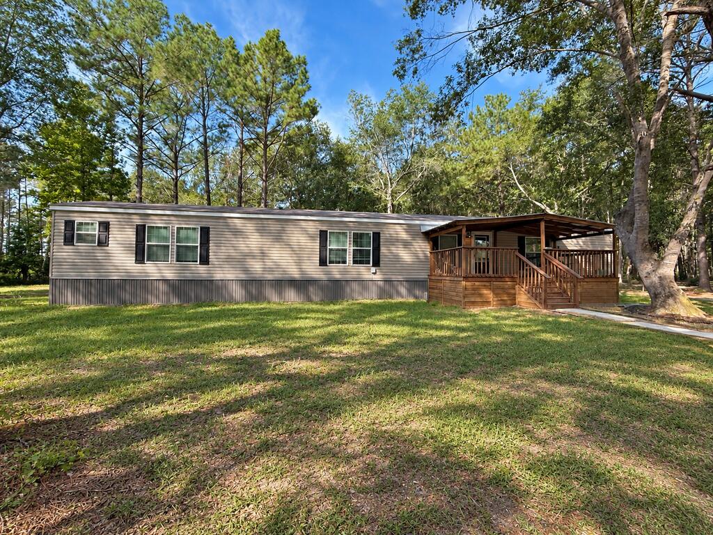 1620 County Road 569 Property Photo 1