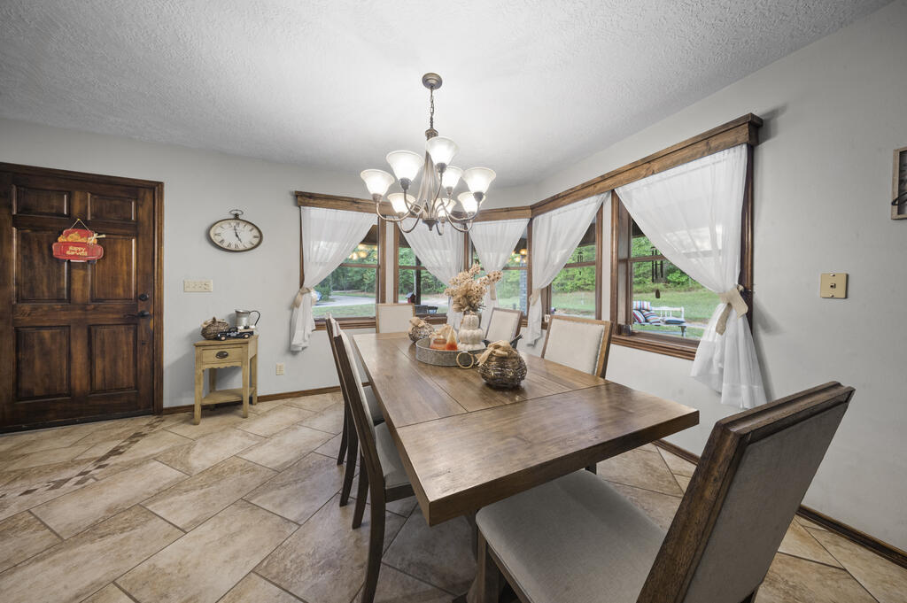453 Fm 1747 Property Photo 8