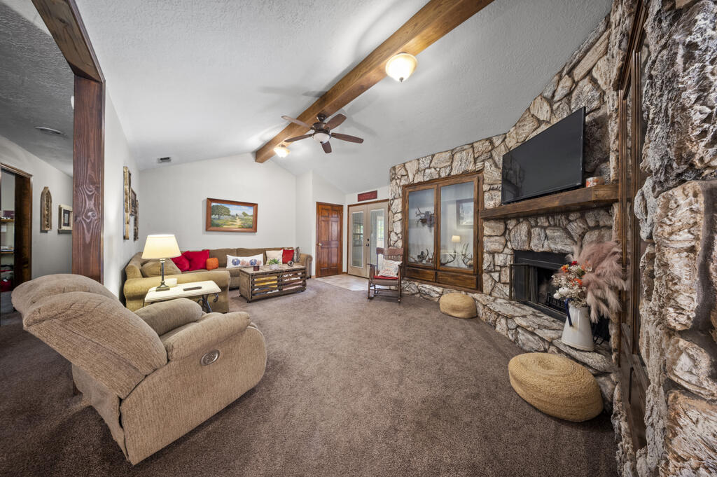 453 Fm 1747 Property Photo 10