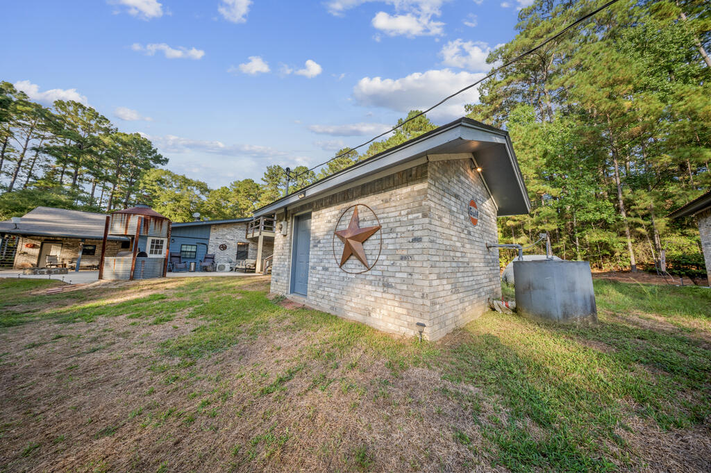 453 Fm 1747 Property Photo 35