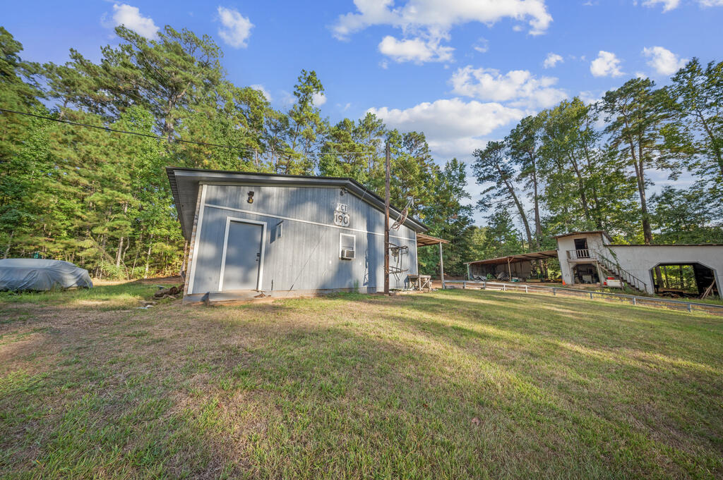 453 Fm 1747 Property Photo 36