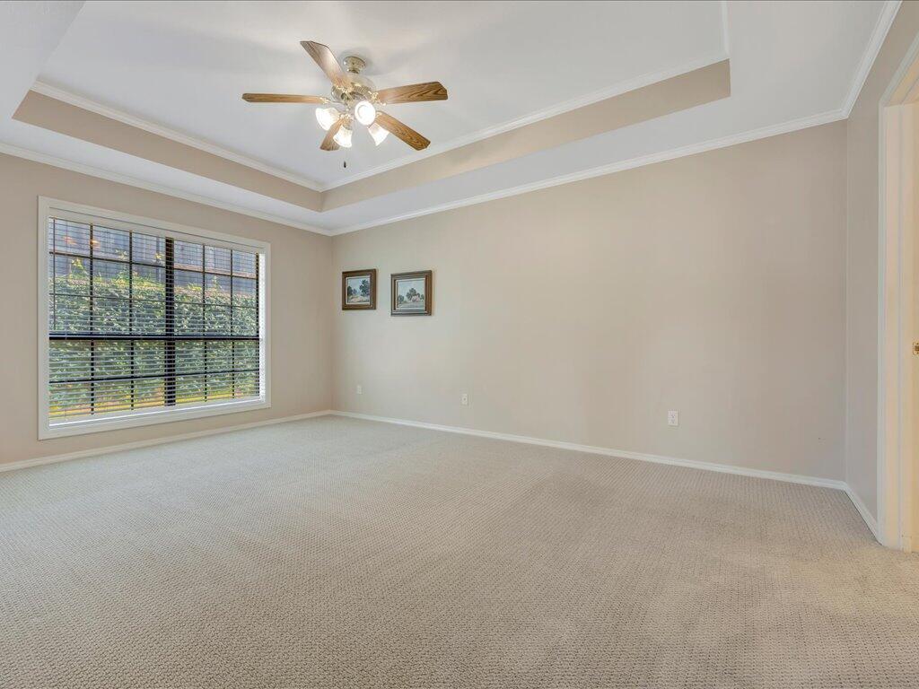 3 Austin Hollow Circle Property Photo 16