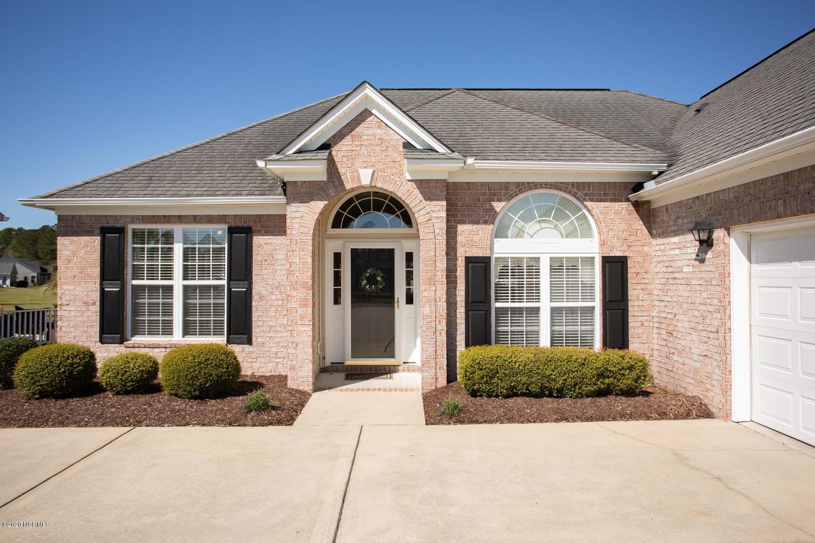 512 Sandpiper Bay Drive Property Photo 1