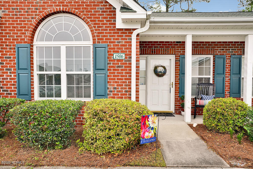 1506 Honeybee Lane Property Photo 1