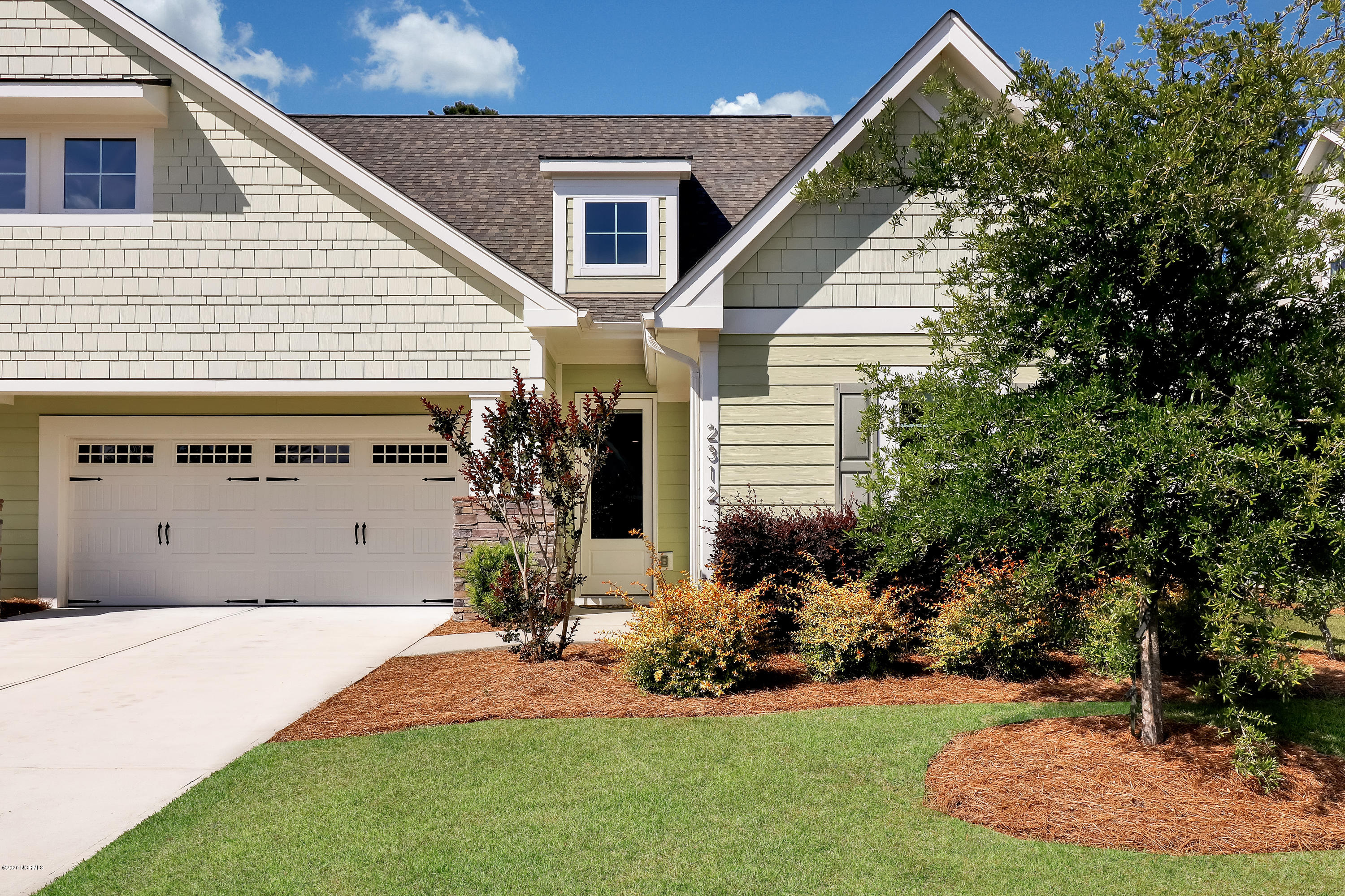 2312 Willbrook Court Property Photo 1